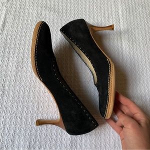 Henry Cuir pour Barney’s New York Suede Pumps